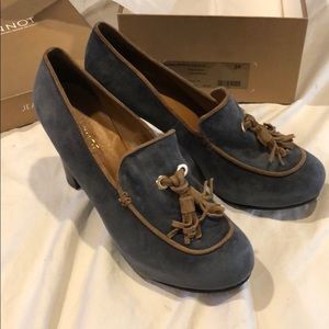 NWB Italian blue suede pumps by Jeannot